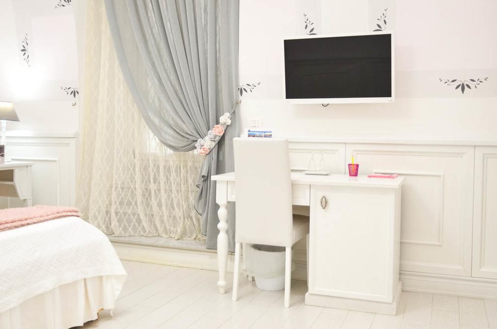 Bed and Breakfast Domus Rosa Nápoles Habitación foto