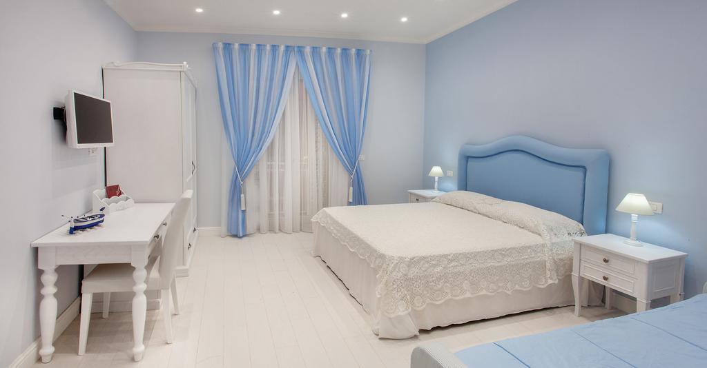 Bed and Breakfast Domus Rosa Nápoles Habitación foto